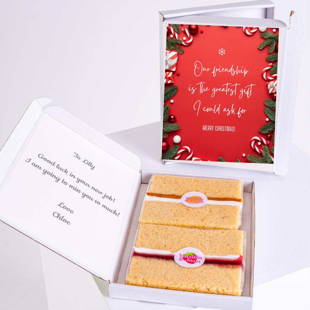 Christmas cake gift for Lilly, with a farewell message.