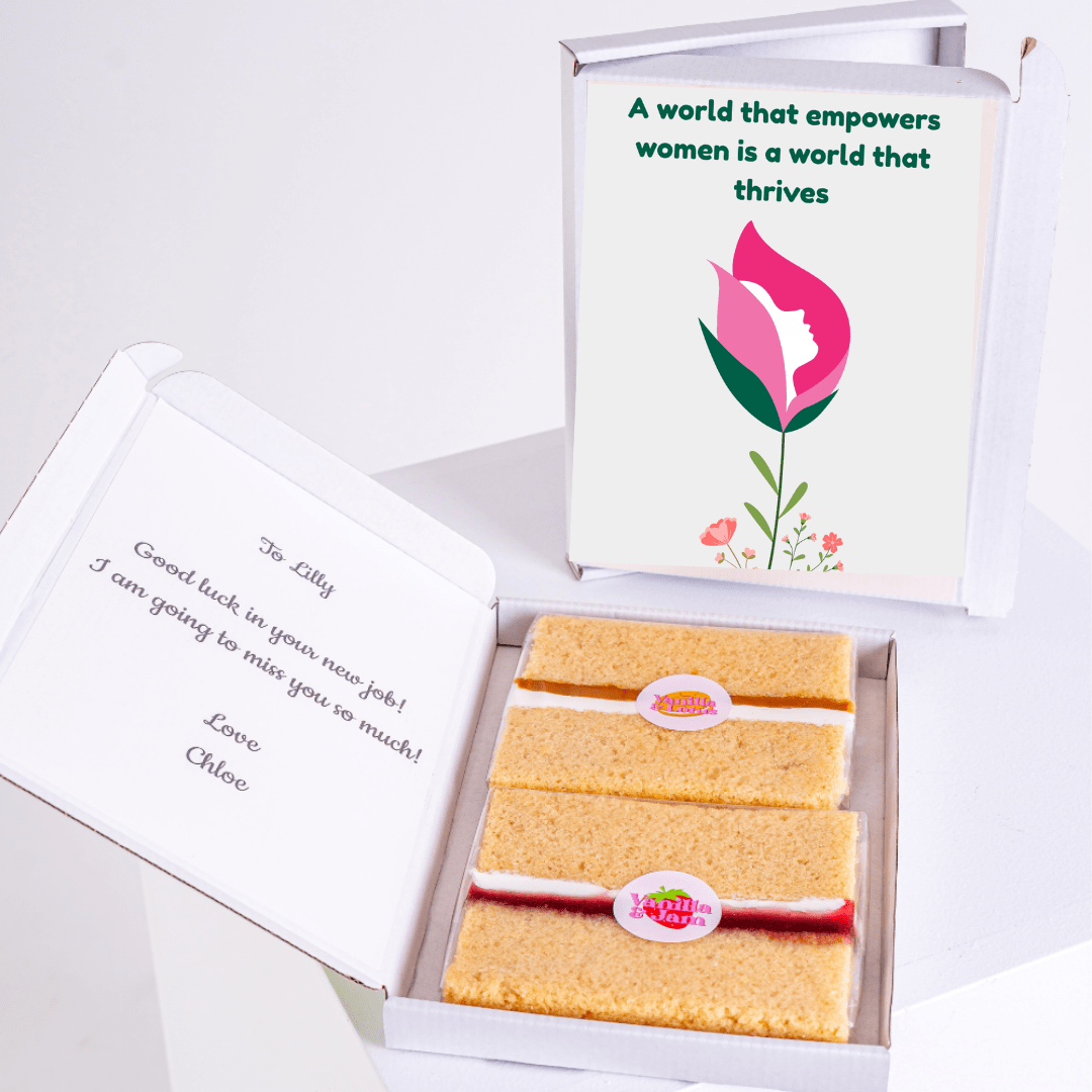 Gift box for Lilly with cake and empowering message