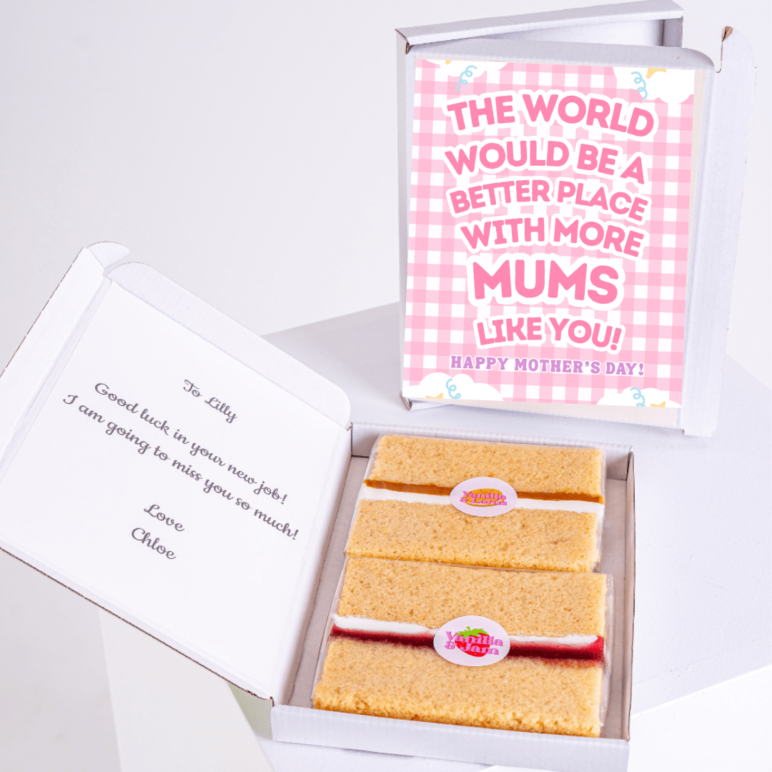 Mother's Day gift box with cake and card, 19_4496647a-be3b