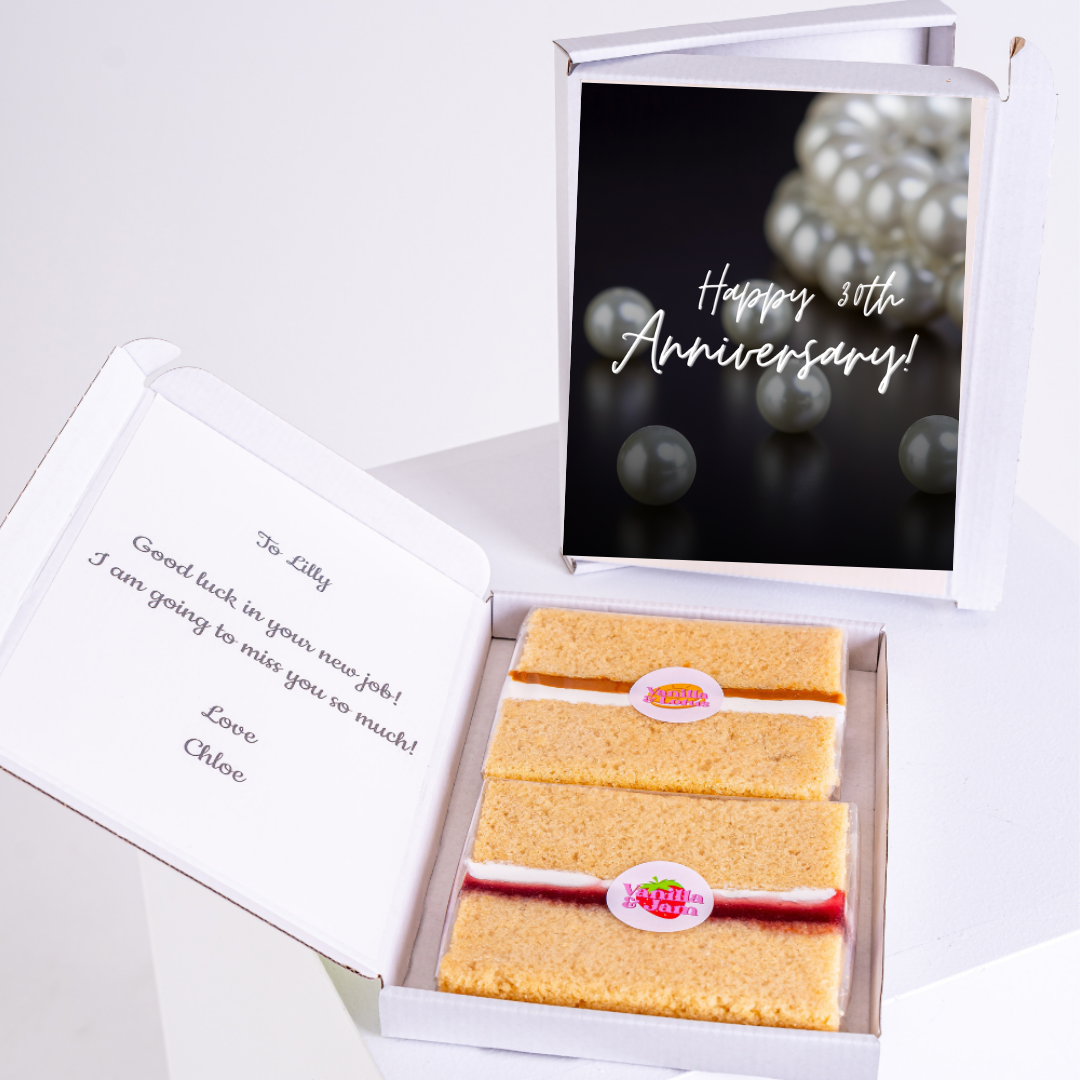 Cake gift box for Lilly's anniversary, with message from Chloe