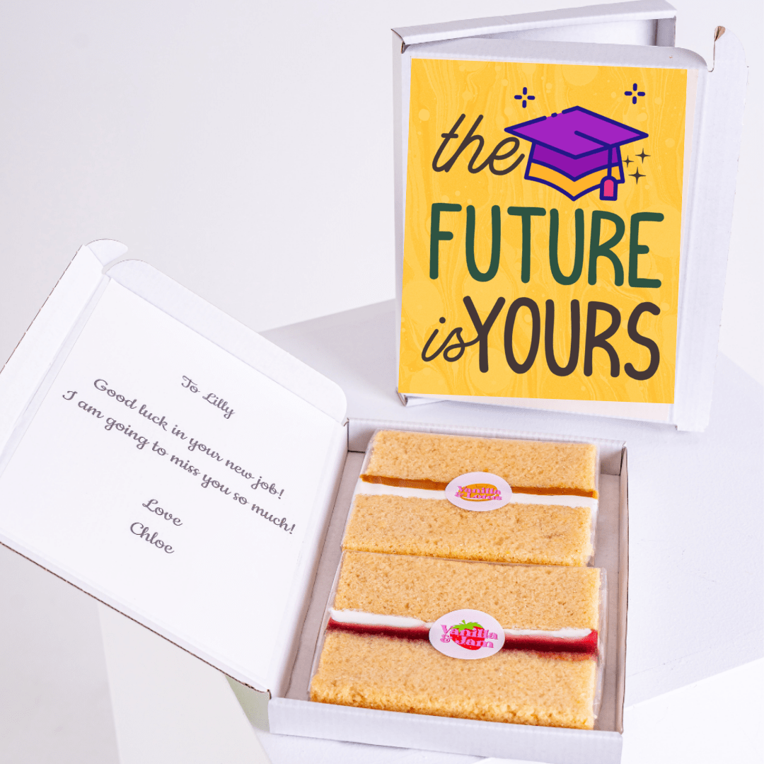 Graduation cake box with Future is Yours message, gift for Lilly, 19_d615f753