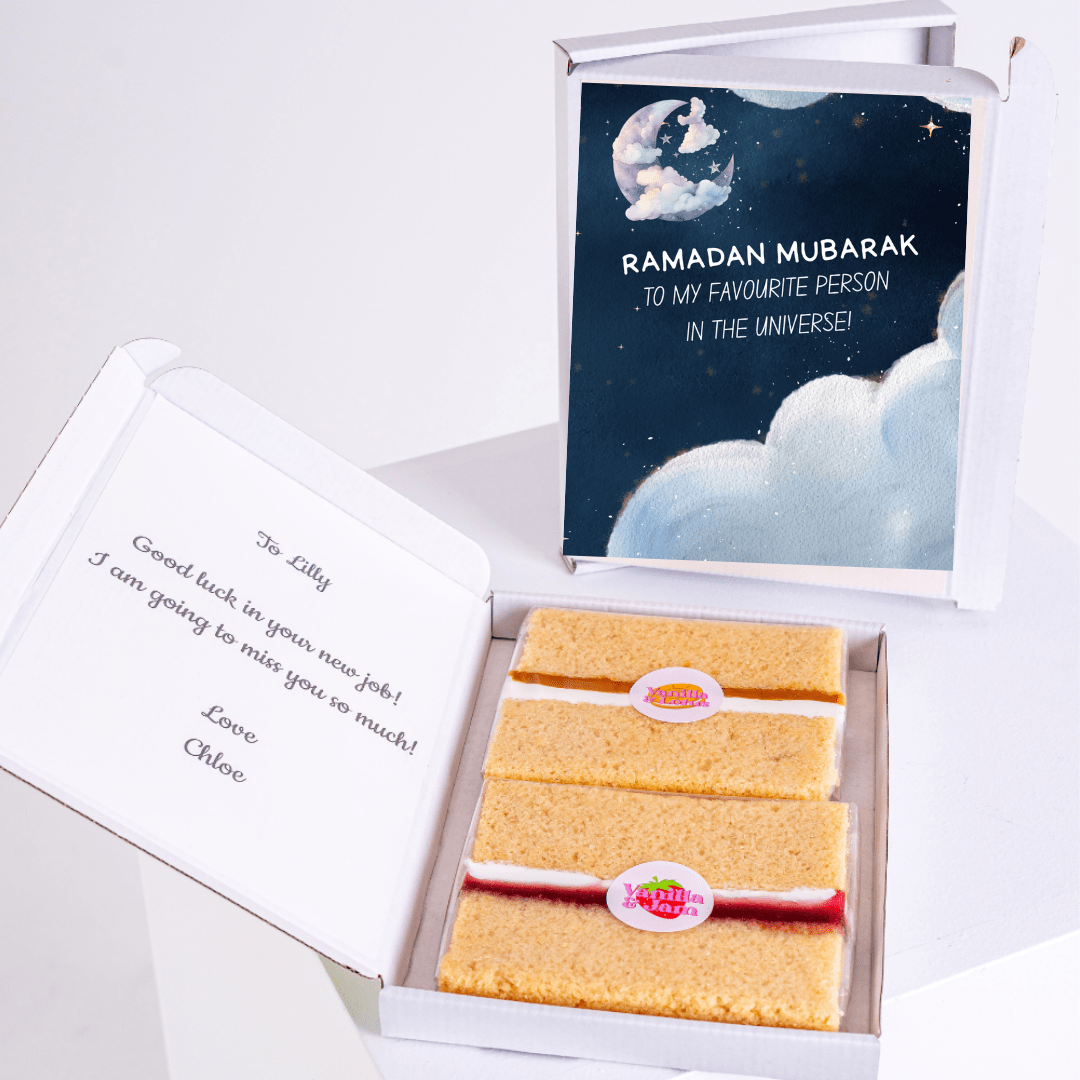 Ramadan Mubarak gift box for Lilly with cake and message, 20_112a7728