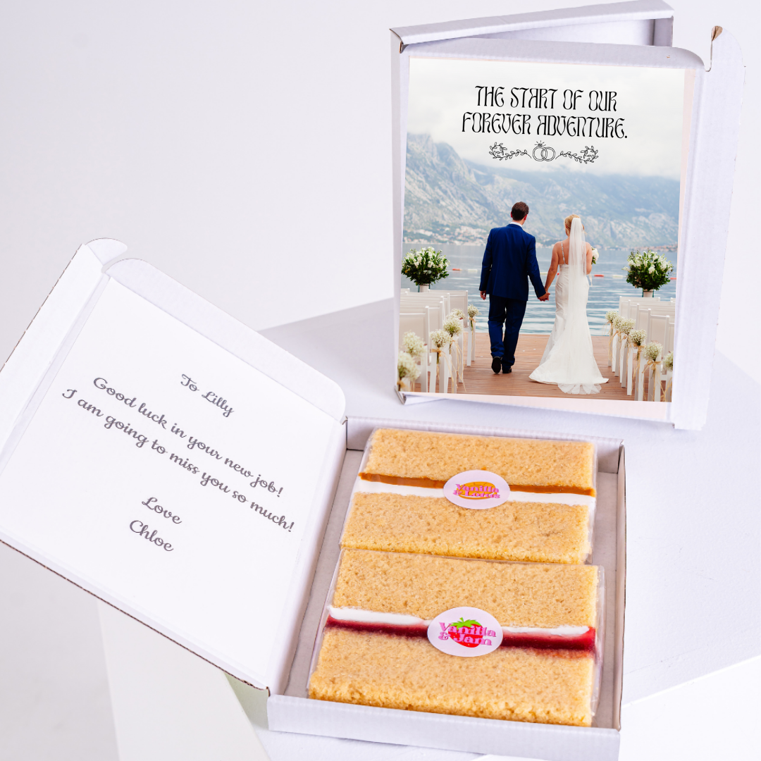 Gift box with wedding photo and cake for Lilly