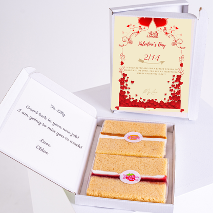 Valentine's Day cake gift box for Lilly with a message, 64_30ef5e33