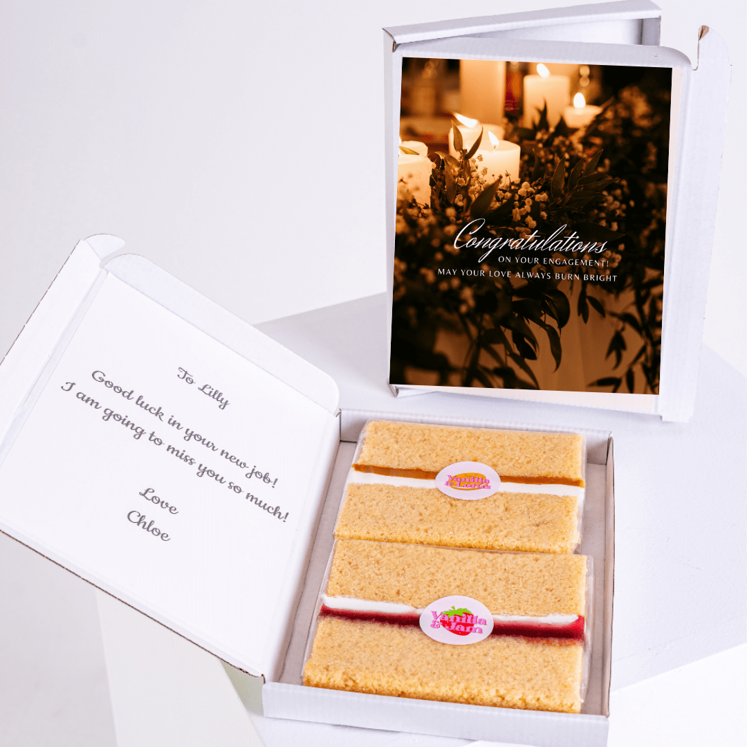 Cake gift box with congratulations card, 66_0822da8a