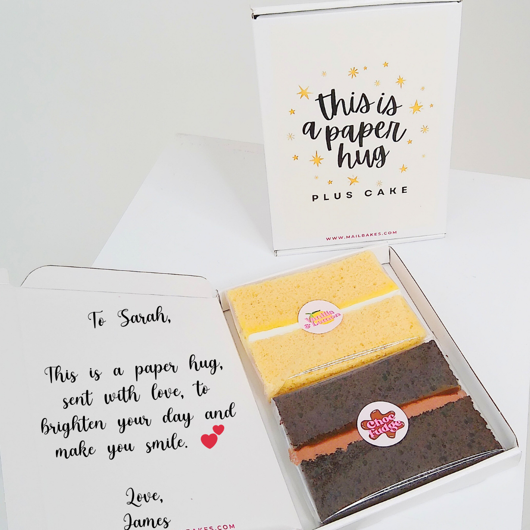 Paper hug cake box with two slices - 7_f414891d