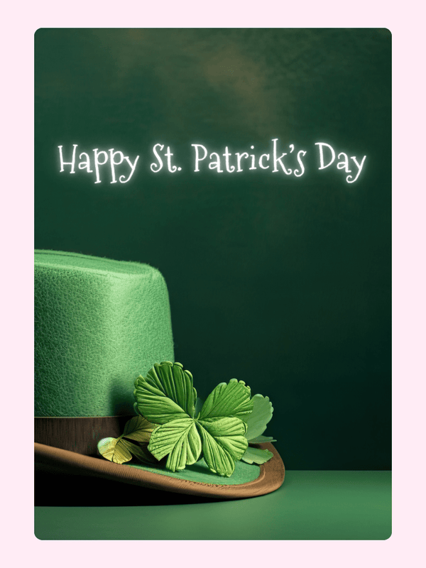 Hat And Shamrock St Patrick's Day Cake Card